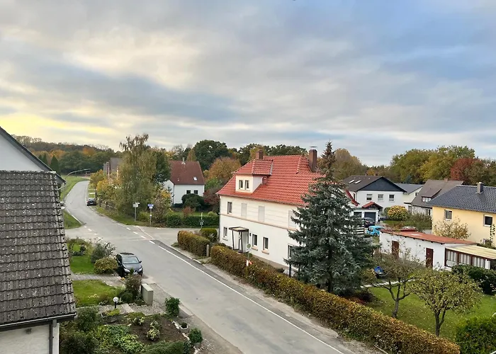 Charmante Dachgeschosswohnung In Lage