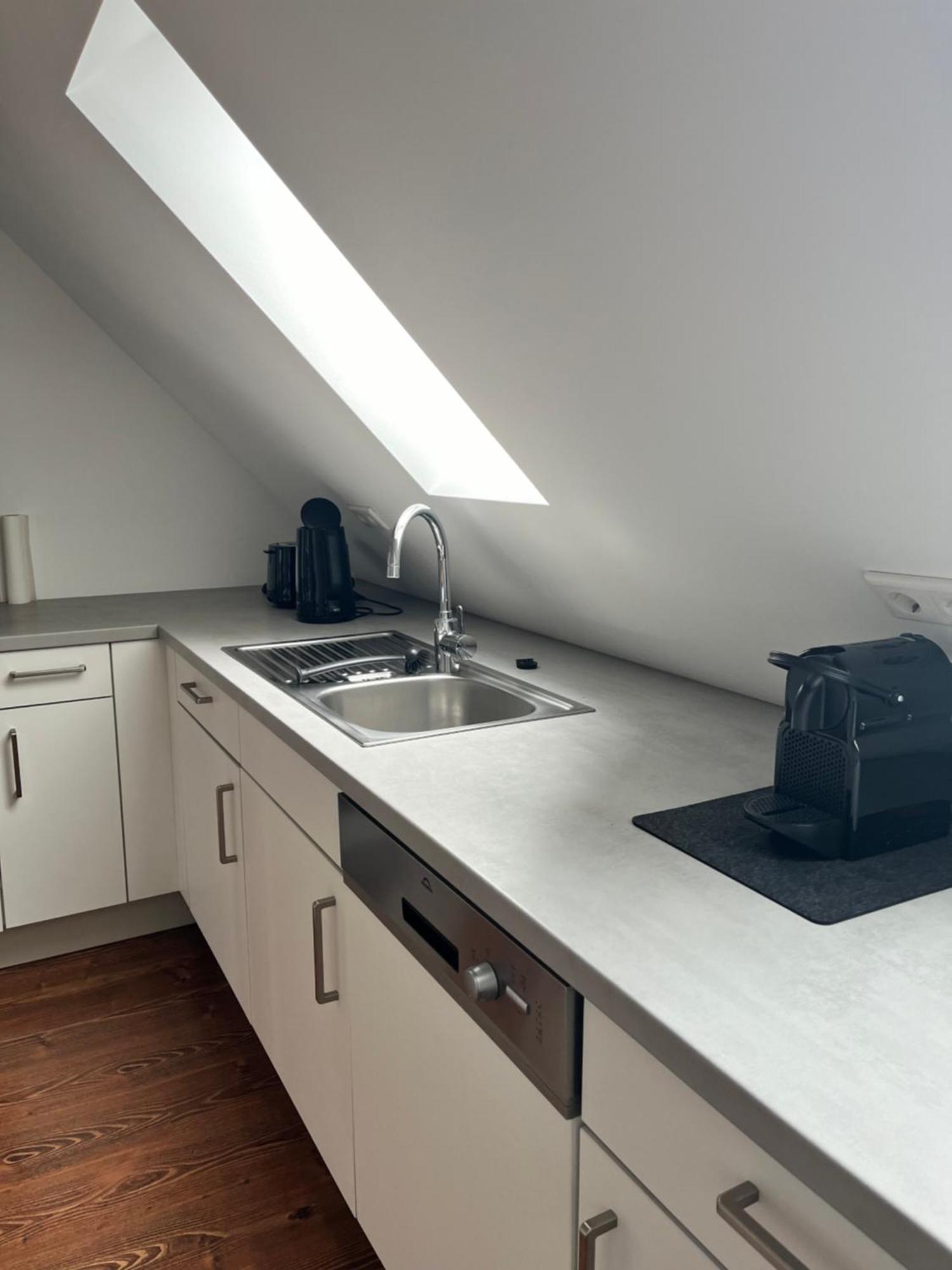 Apartment Charmante Dachgeschosswohnung In Lage *